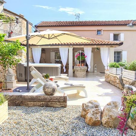 White Cottage Heritage House Cizici Luaran gambar
