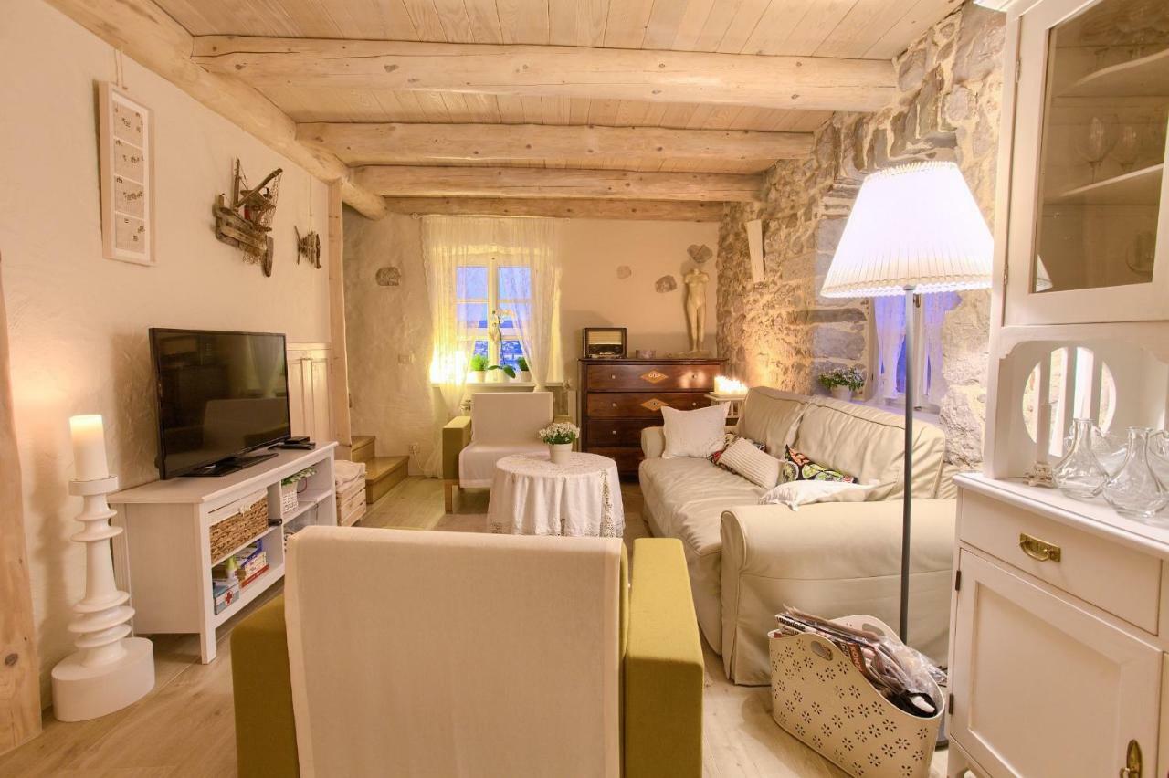 White Cottage Heritage House Cizici Luaran gambar