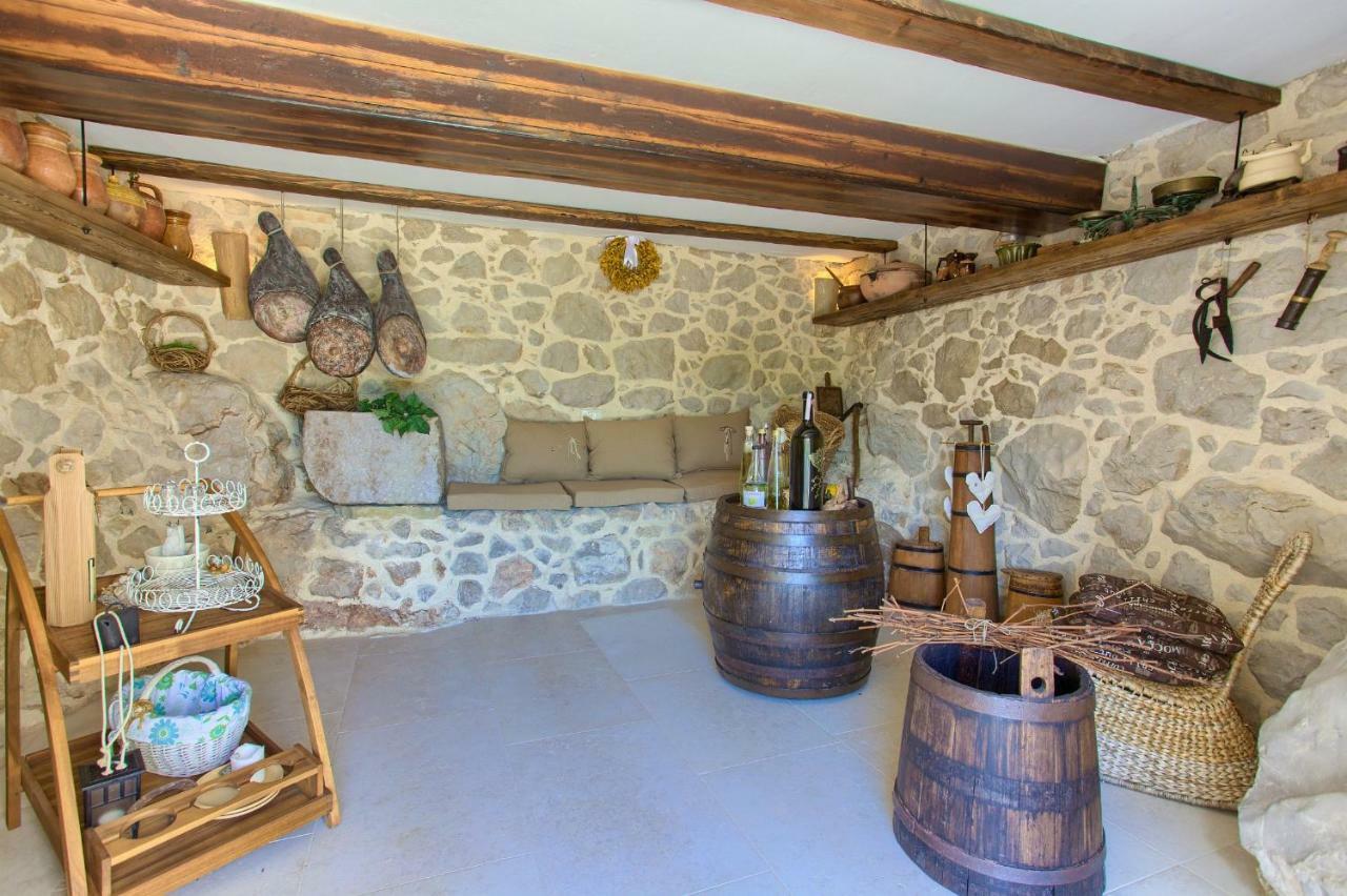 White Cottage Heritage House Cizici Luaran gambar