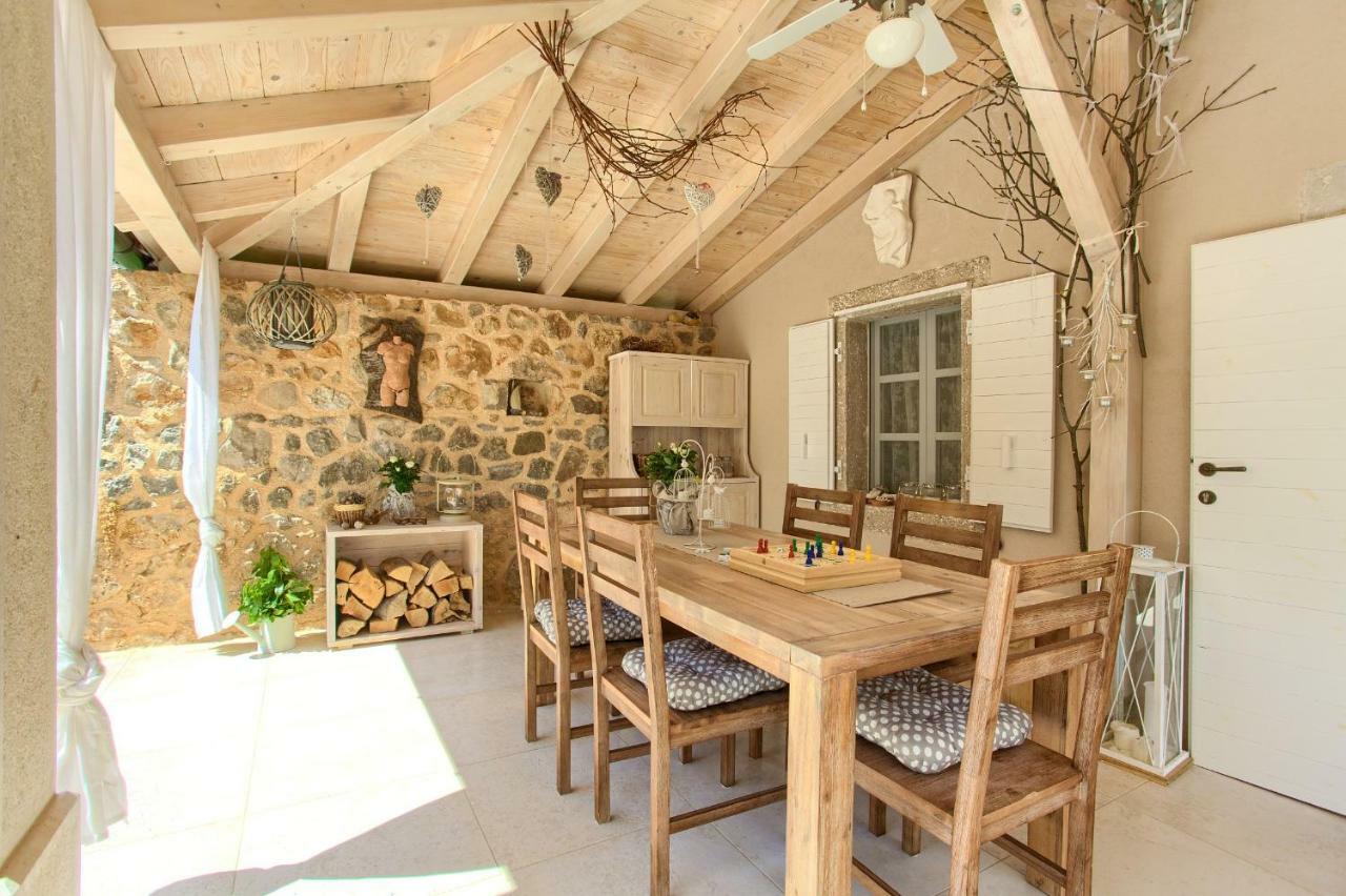 White Cottage Heritage House Cizici Luaran gambar