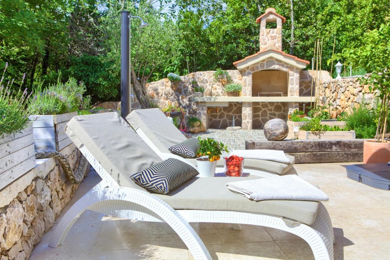 White Cottage Heritage House Cizici Luaran gambar
