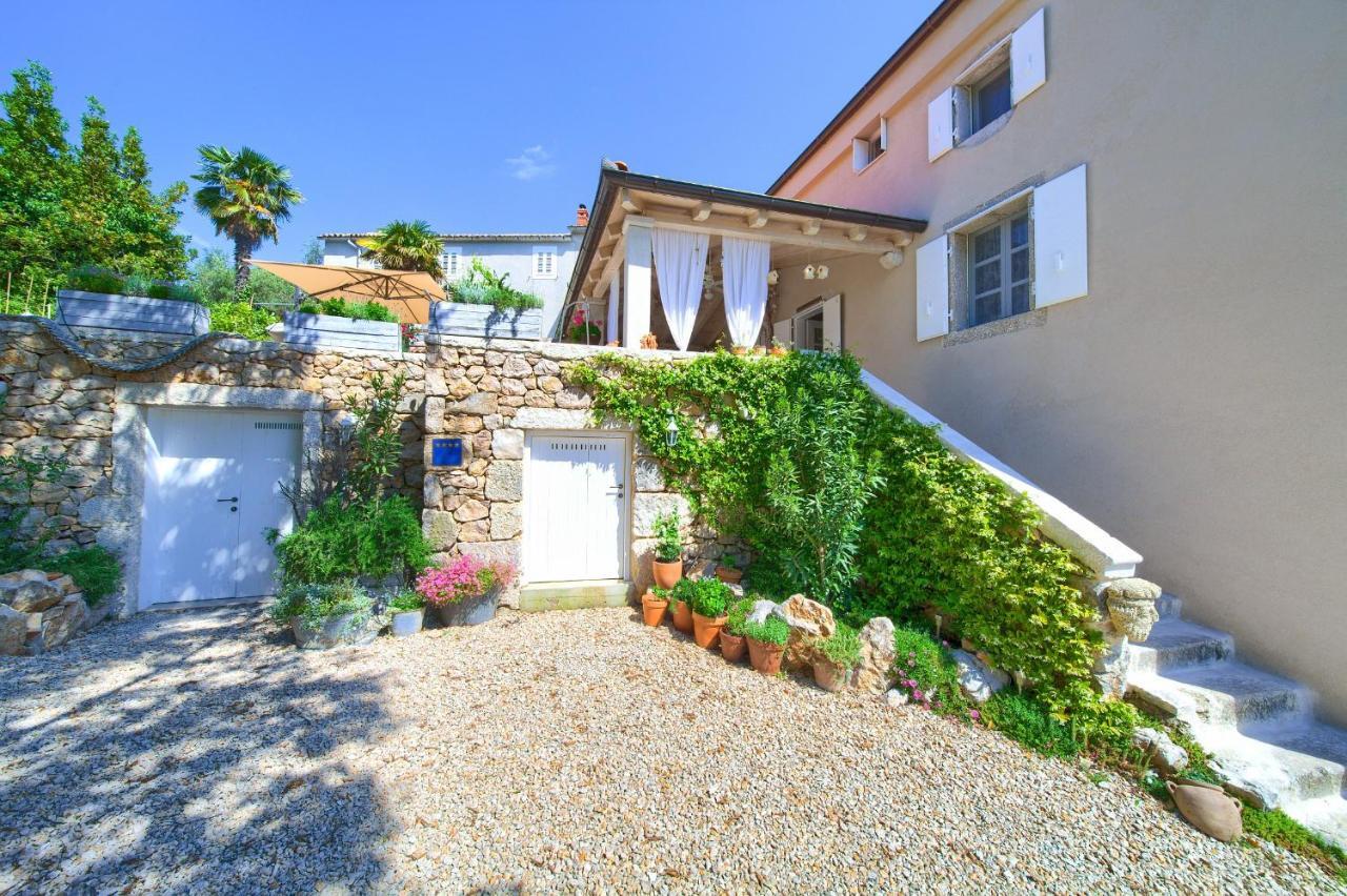 White Cottage Heritage House Cizici Luaran gambar