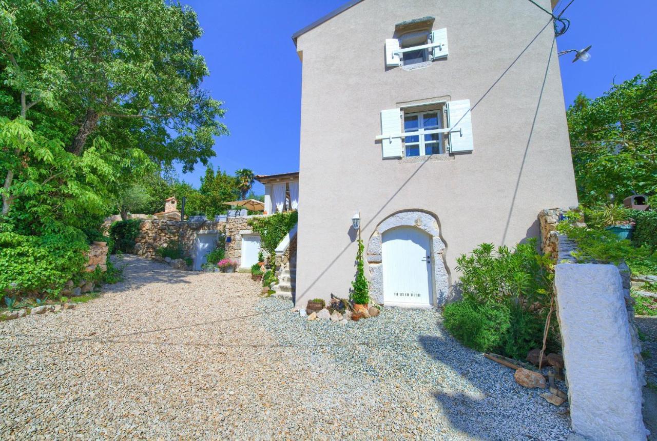 White Cottage Heritage House Cizici Luaran gambar